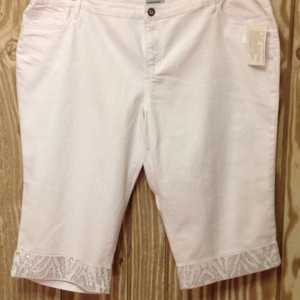 NEW Bling Rhinestone White Jean Capri 1X 2X 3X - Picture 7 of 8